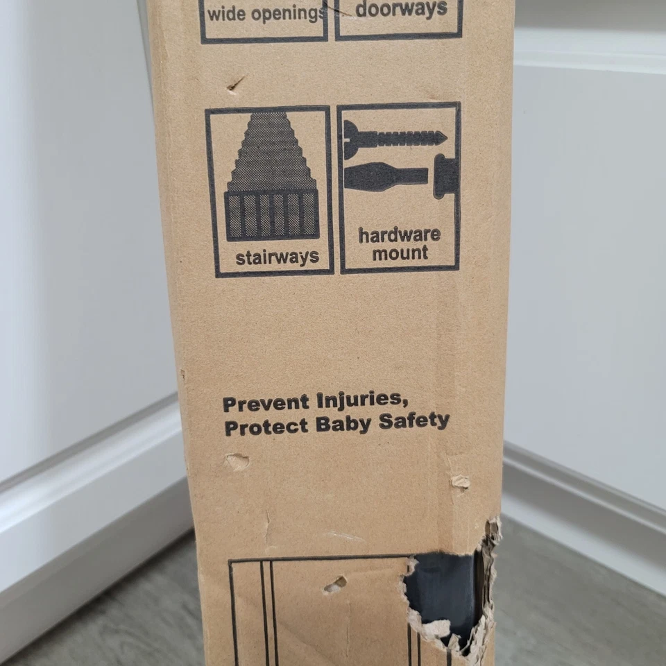 Surblue 59" W Baby Gate Indoor Outdoor Retractable 34" Ht Aqw2022 New Open Box - Image 4 of 4