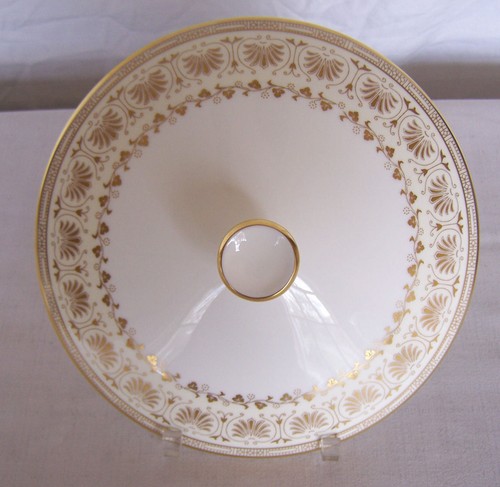 Servizio di piatti rotondo coperto Minton Jubilee - Foto 2 di 7