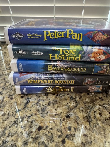 Lot Of 10 Disney VHS Movies Clam Shell Case Clean Good Condition Tested Working - Picture 6 of 7