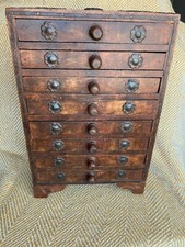 Antique small chest of drawers, great condition, 8 drawers, fleur-de-lis accents