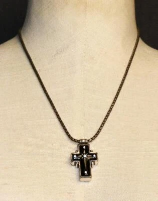 Pendentif En Forme De Croix En Argent Signé BRIGHTON Avec Chaîne De 17" - Photo 1/4