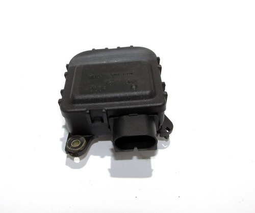 Audi A4 B5 VW PASSAT 8d1820511b Stellmotor Klima Heizung heater flap actuator