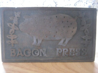 Vintage Wooden Handle Bacon Press with Pig Design