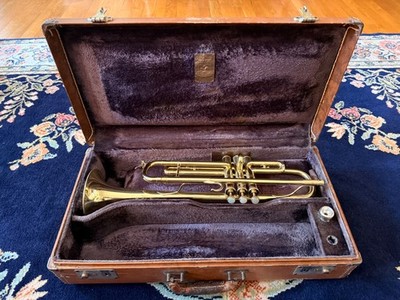 Bb Bach Trumpet, Mt. Vernon New York, Mercury model, circa 1960-61, collectable 
