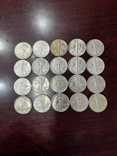 AU/BU Walking Liberty Half Dollars, Lot of (20)