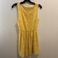 Forever 21 Yellow Lace Dress Size S/P