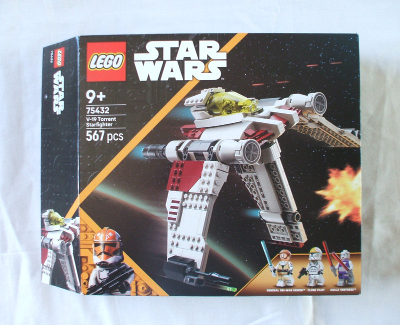 LEGO STAR WARS: V-19 Torrent Starfighter - Set 75432 (used - No Minifigures)