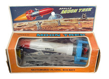 APOLLO MOON TREK MOTORIZED FLYING ROCKET IN BOX Vintage Space Toy Box Star Ship