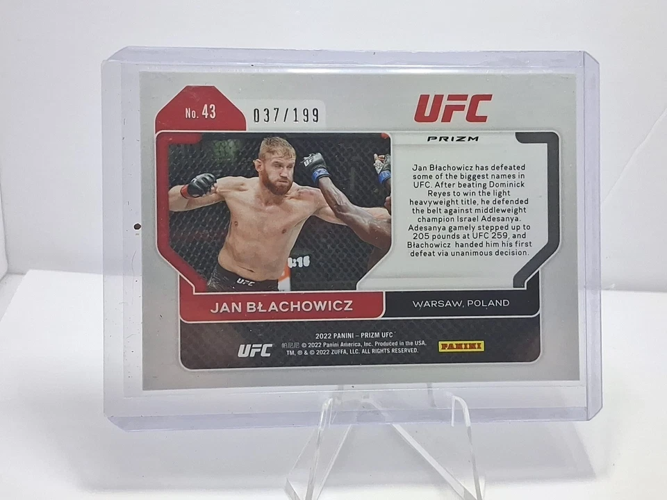 2022 Panini Prizm UFC - Jan Blachowicz #43 Blue Prizm /199 - Image 2 of 3