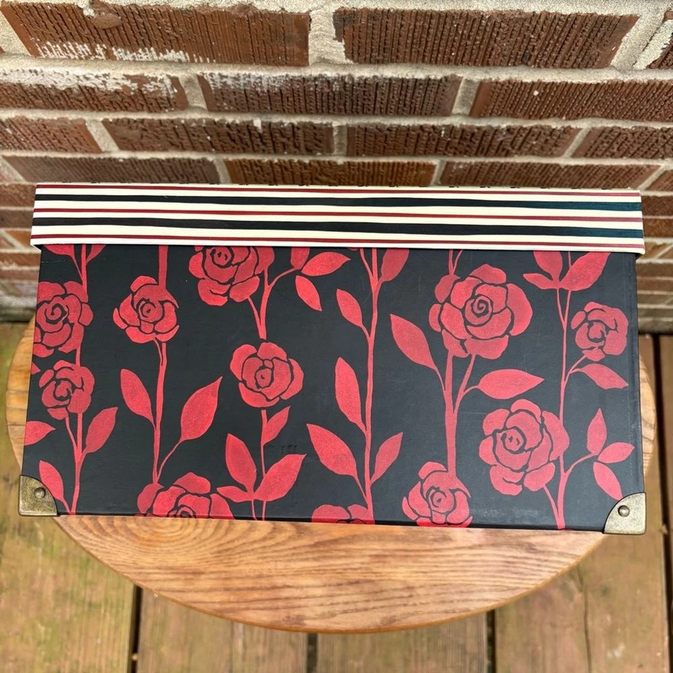 Punch Studio Vintage Lembrança Caixa de Bugigangas 13 x 7 x 6 Padrão Geométrico Floral - Imagem 4 de 4