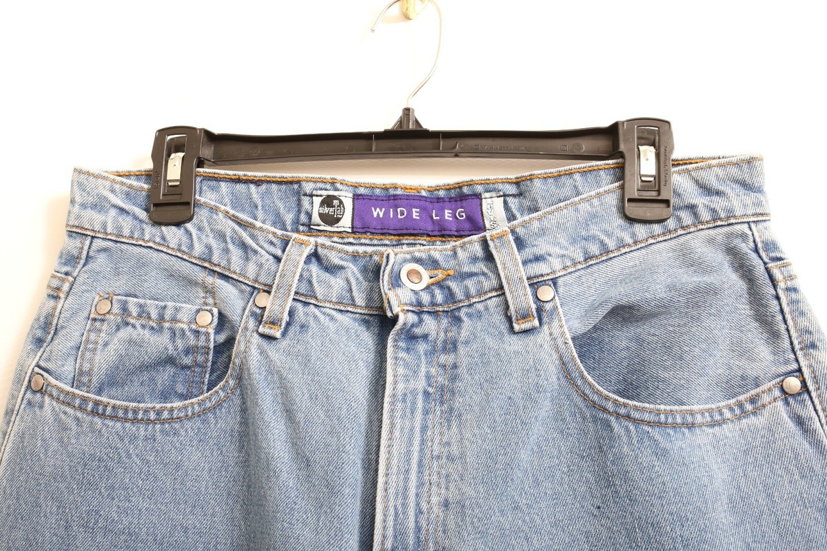 EUC M 12 Women's Levi's SilverTab Wide Leg Distressed Stoned EUC M 12 Women's Levi's SilverTab Wide Leg Distressed Stoned