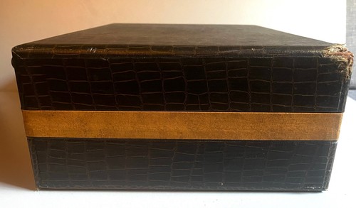 VTG Montgomery Ward Tube Portable 78 rpm Record Player Parts Repair Snakeskin - Picture 13 of 13