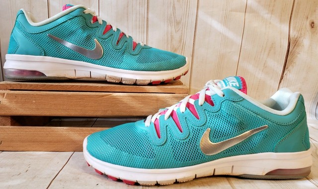 running shoes price 300