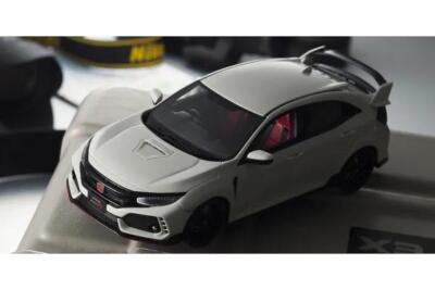 京商 samurai 1/18 ホンダ シビック (FK8) タイプR