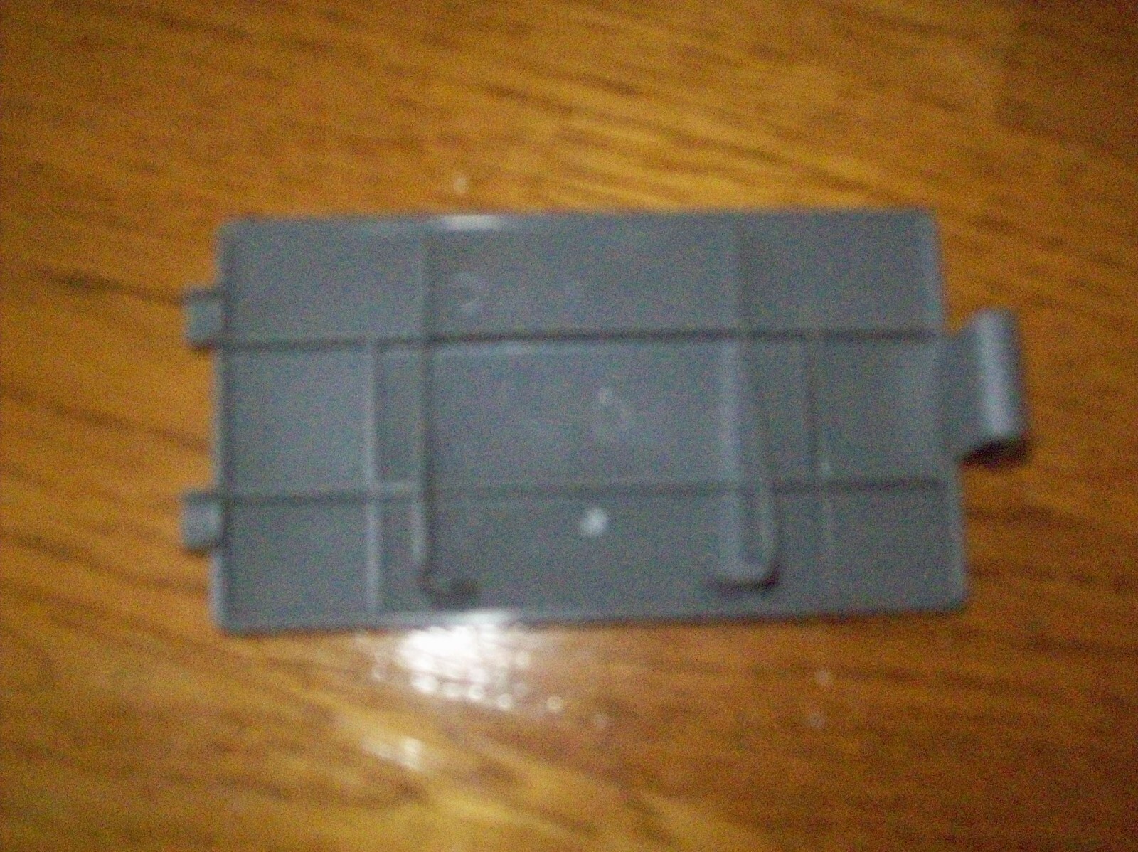 Shark Floor & Carpet Cleaner V2950 Replacement Part Battery Cover F/S