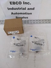 ALLEN BRADLEY 2 ACROSS CONTACT BLOCK 800E-2X01, SER. A, LOT OF 2