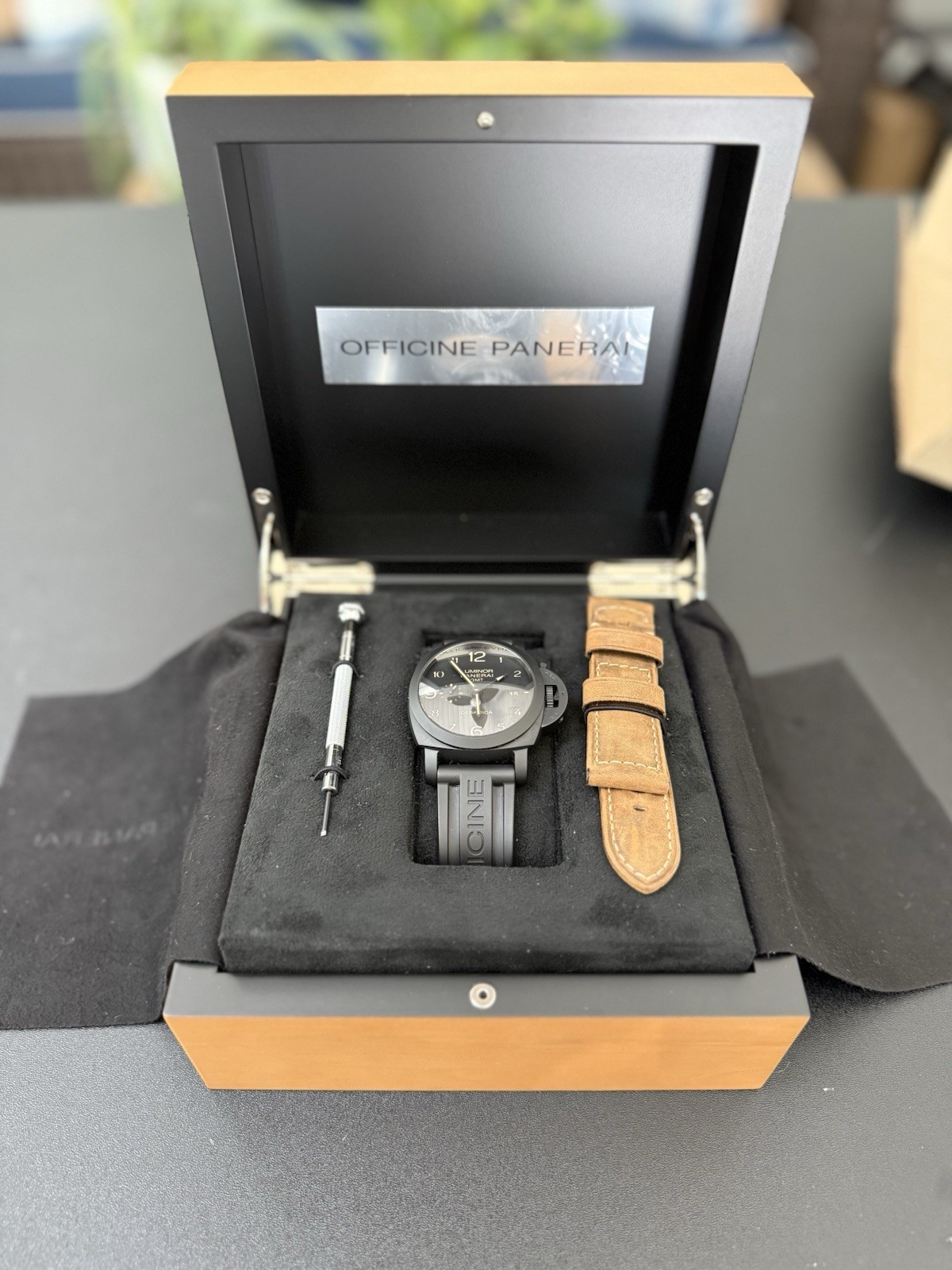 Panerai Luminor 1950 GMT 3 Days Ceramica PAM 441 Full Set