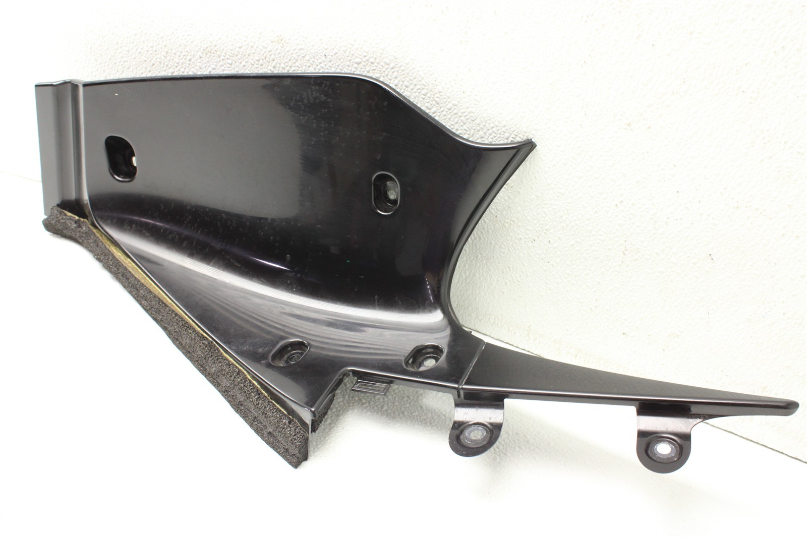 McLaren Artura 2025 Rear Right Trim molding P/N 16AF278CP