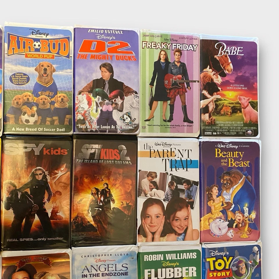 Disney VHS Lot 20 Tapes Clamshell Pre Teen Animated Comedy Funny Movies Collect - Image 4 of 4