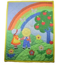 Vtg 1980 Sunbonnet Sue Overall Sam Rainbow Quilt - 32" x 42" Baby Wall Hanging