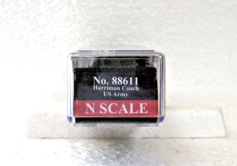 N SCALE US ARMY TROOP HARRIMAN COACH CAR # 88611 PASSENGER CAR - Image 2 of 4