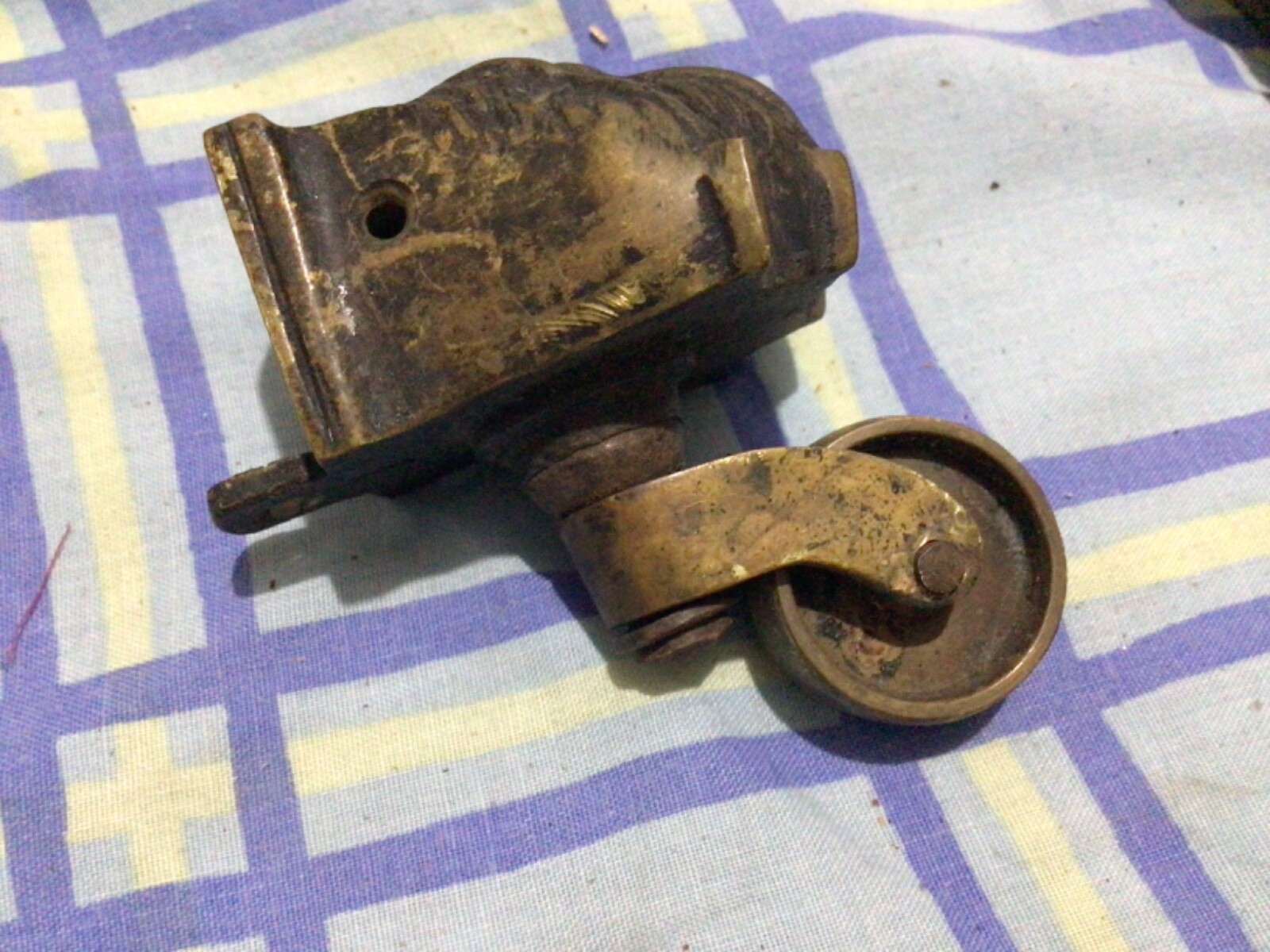 Picture 13 of 24