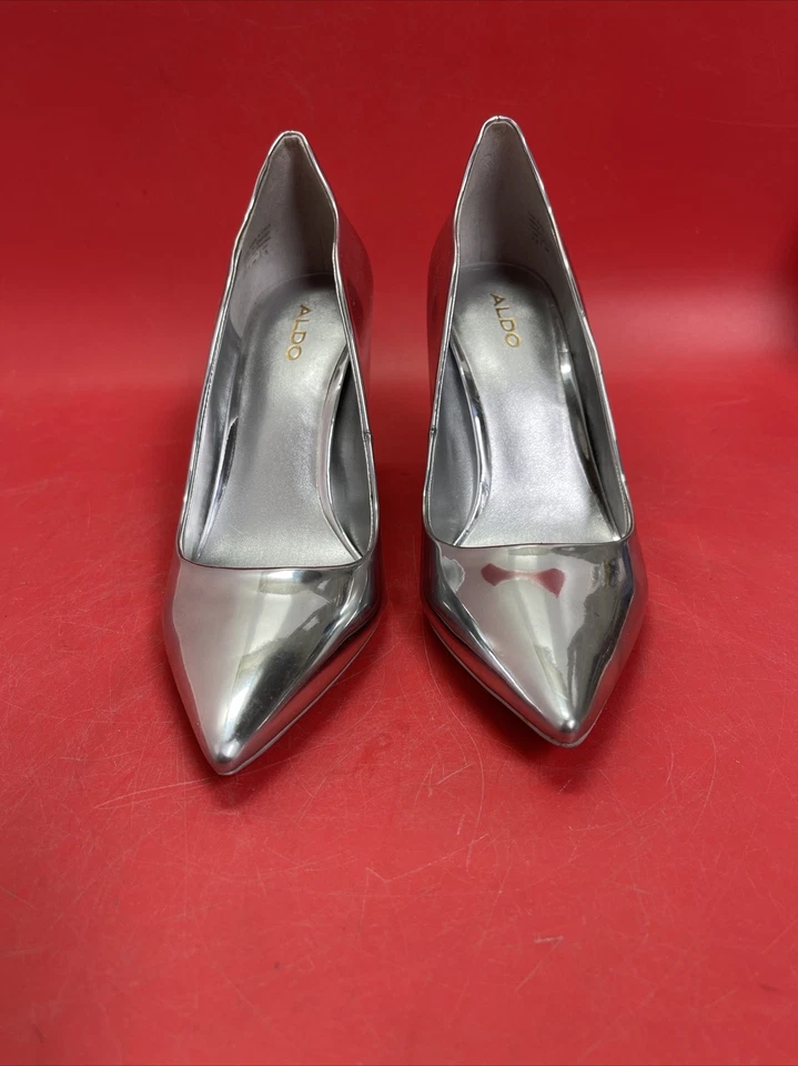 Sapatos de Salto Aldo Prata Metálico Stilettos Bombas Tamanho 7.5 - Imagem 3 de 4