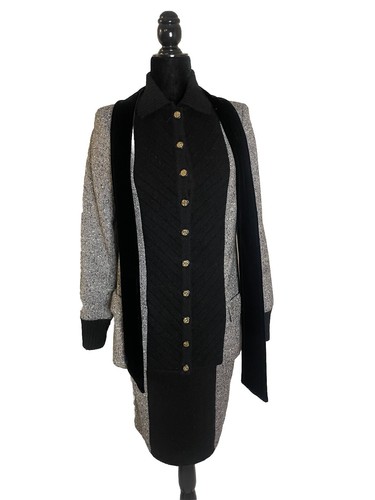 XS Valentino Boutique Gonna Tuta con Sciarpa Tweed Maglia Maglione Grigio Nero Rosa - Foto 3 di 20