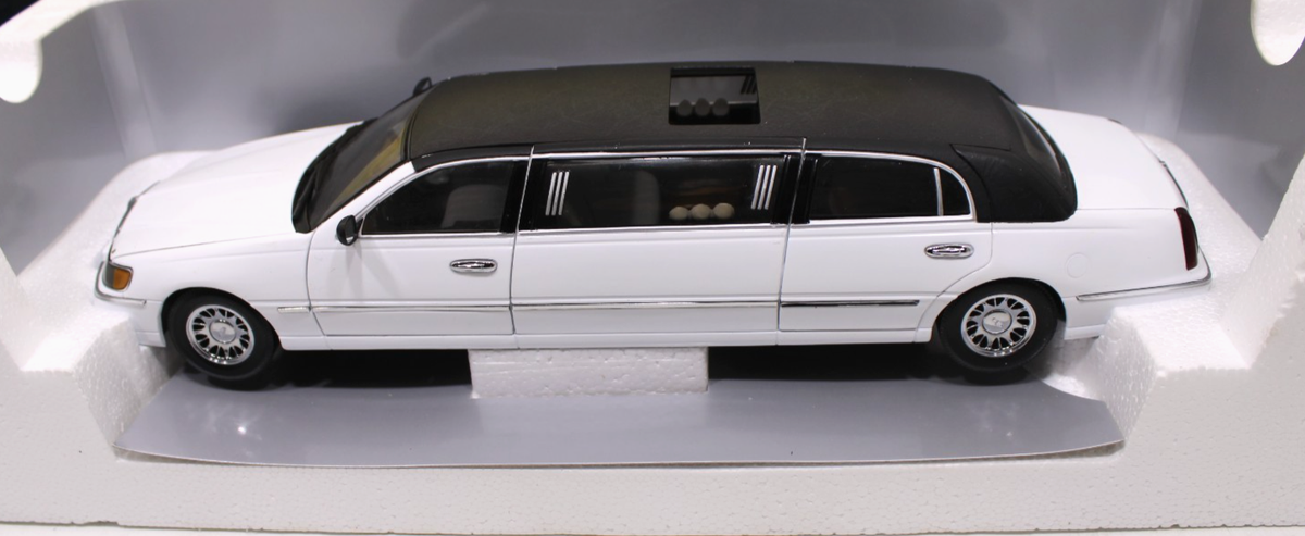 自動車 Sun Star Lincoln Limousine 1:18 Sunstar Lincoln Wedding