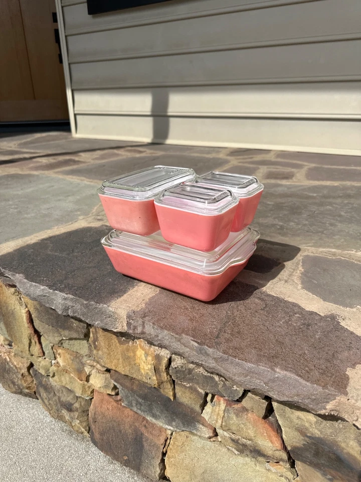 RARO ROSA vintage PYREX 8 piezas juego de almacenamiento Foto 2 de 4