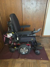 Quantam Edge Power 2.0 Wheelchair I-Level Ready