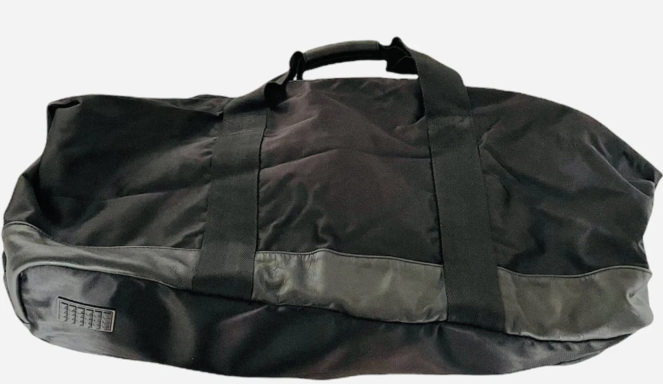 Gap Black Duffel Bag Nylon With Leather And Leather Trimming - Image 3 of 4