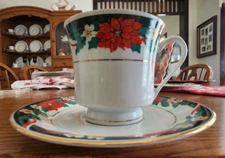 Deck the Halls Cup Saucer Set Tienshan Stoneware White Green Red Gold !