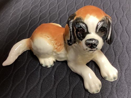 SIGNED GOEBEL St. Bernard dog porcelain figurine #30  112–0