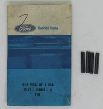 NEW FORD MOTOR COMPANY GENUINE OEM PIN LOT OF 4 PART NO. D1VY-19D662-A