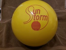 15lb, Classic Storm Sun Storm bowling ball, Used less than 10 games