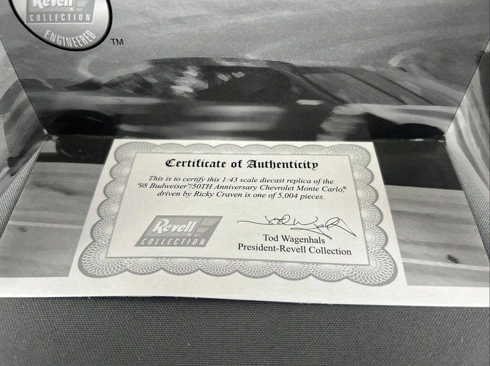 Ricky Craven #50 Budweiser 50th Monte Carlo 1998 escala 1/43 Revell con pantalla nuevo en caja Foto 2 de 4