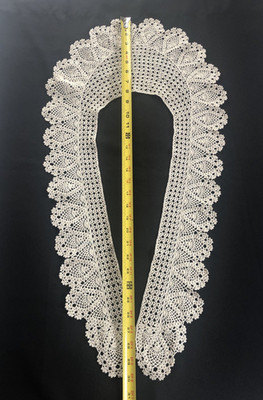 Crocheted Long Shawl Style Collar Ecru Detached Victorian Edwardian Vintage