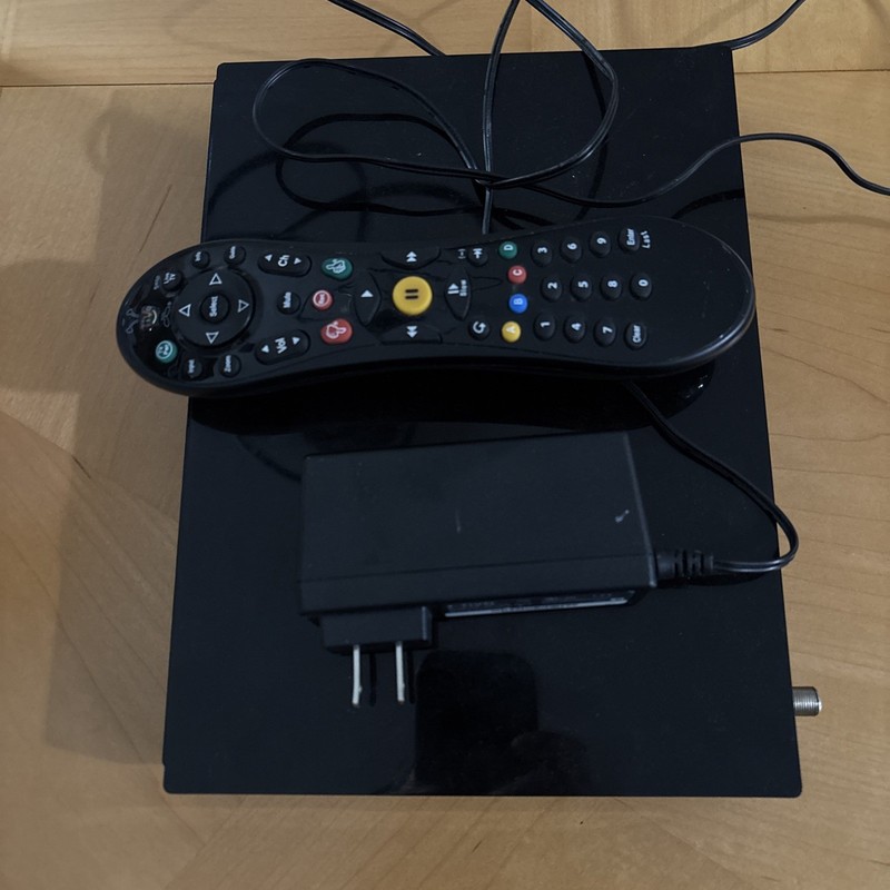 TiVo Edge for Cable 4K UHD Dolby Vision/Atmos Media Player - Black (RD6E20)