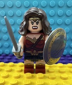 LEGO DC Super Heroes Wonder Woman Minifigure SH221 76087 76046 Dawn of Justice