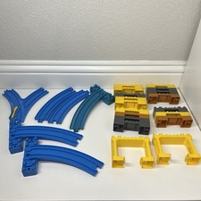 TOMY Thomas Friends Trackmaster Blue Track Lot Tracks/Risers 20 PC 1992-2001