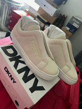 DKNY Abelina Women's Knit Slip-On Low Top Sneaker Beige Logo K3456840