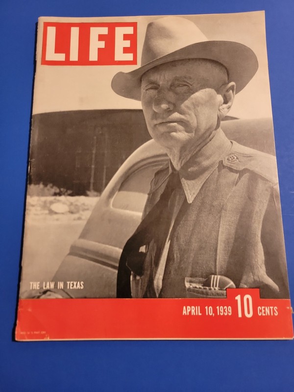 VTG Life Magazine April 10, 1939 Texas Ranger, The Law in TX, Pope Pius XII