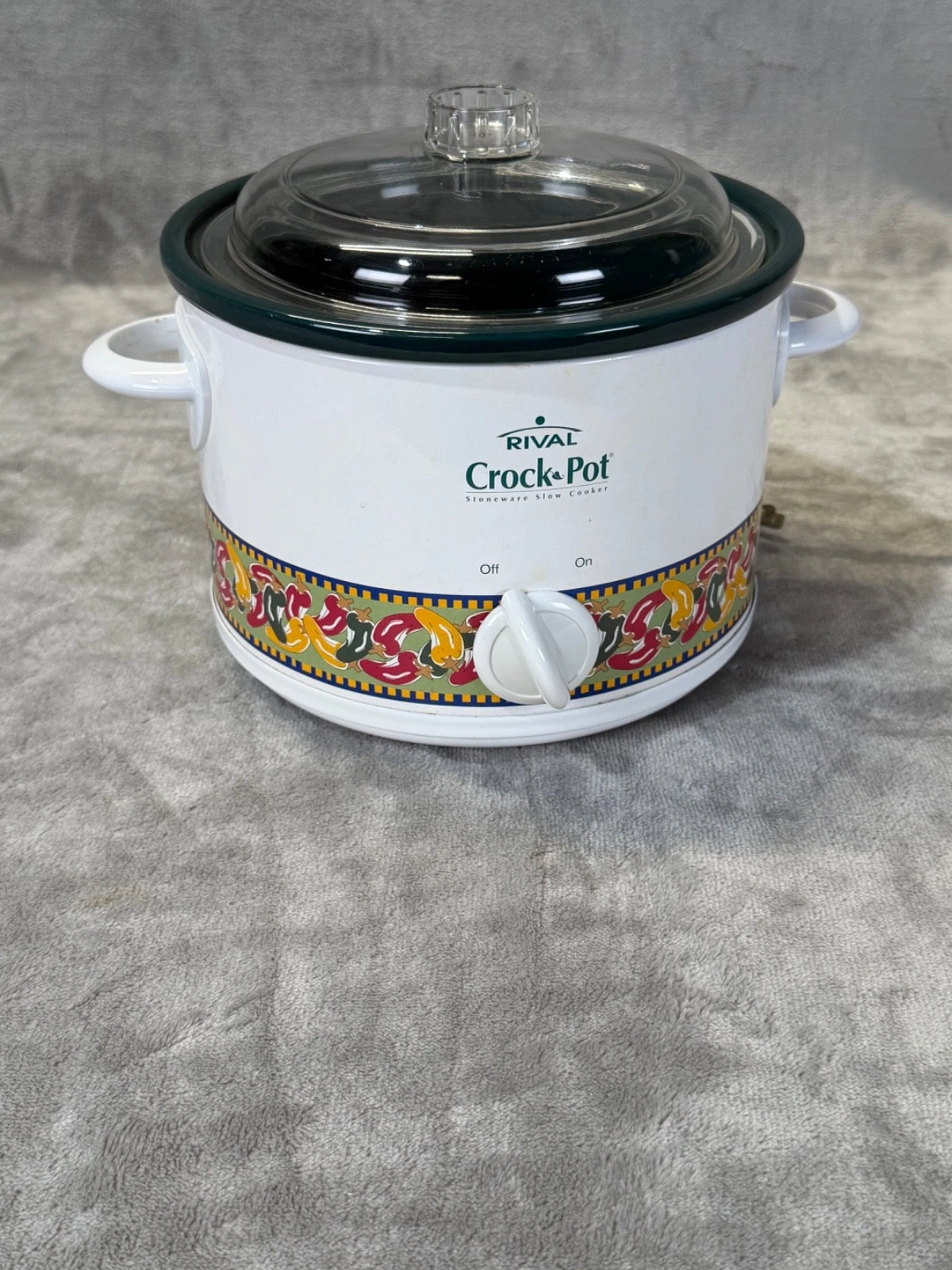 Rival 2-quart Slow Cooker Crock Pot Model 3122 Chili Pepper Design. Tested Works