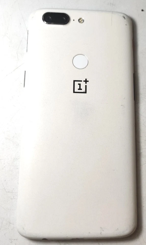 OnePlus 5T Dual Sim - 128GB/8GB White Unlocked -Android 10 Working #507H📱🔥✅ - Image 2 of 4
