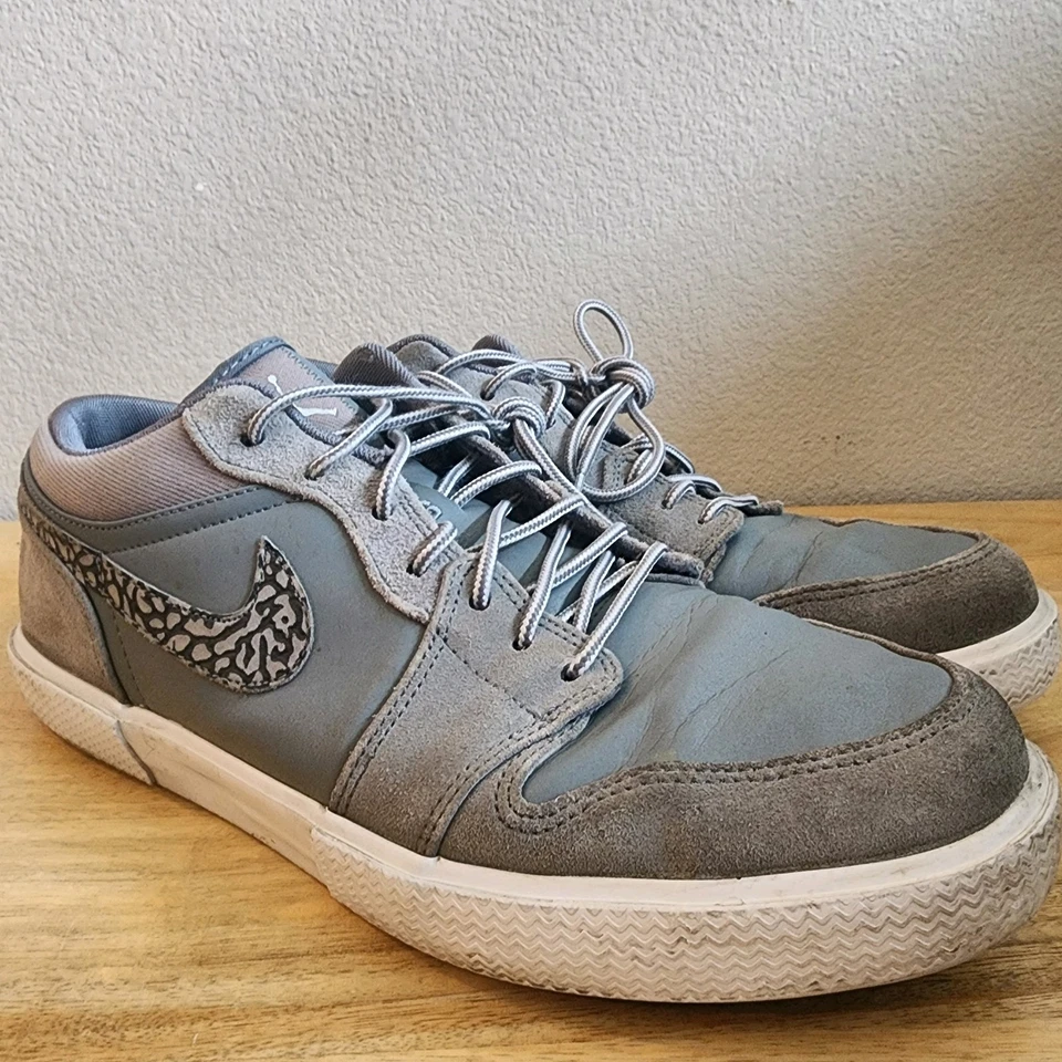 Nike Hombres Air Jordan Retro V.1 Zapatos Tenis 481177-010 Gris Fresco Blanco Talla 12 Foto 3 de 4