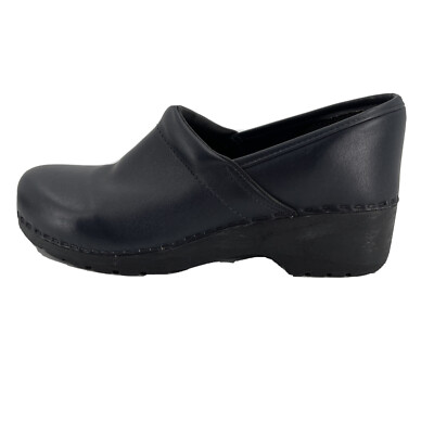 L L Bean Classic Leather Clog Womens 8.5 Navy Blue Made in Portugal