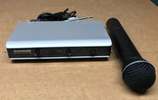 Samson Stage SR266 Dual Wireless Receiver with 1 Microphone
