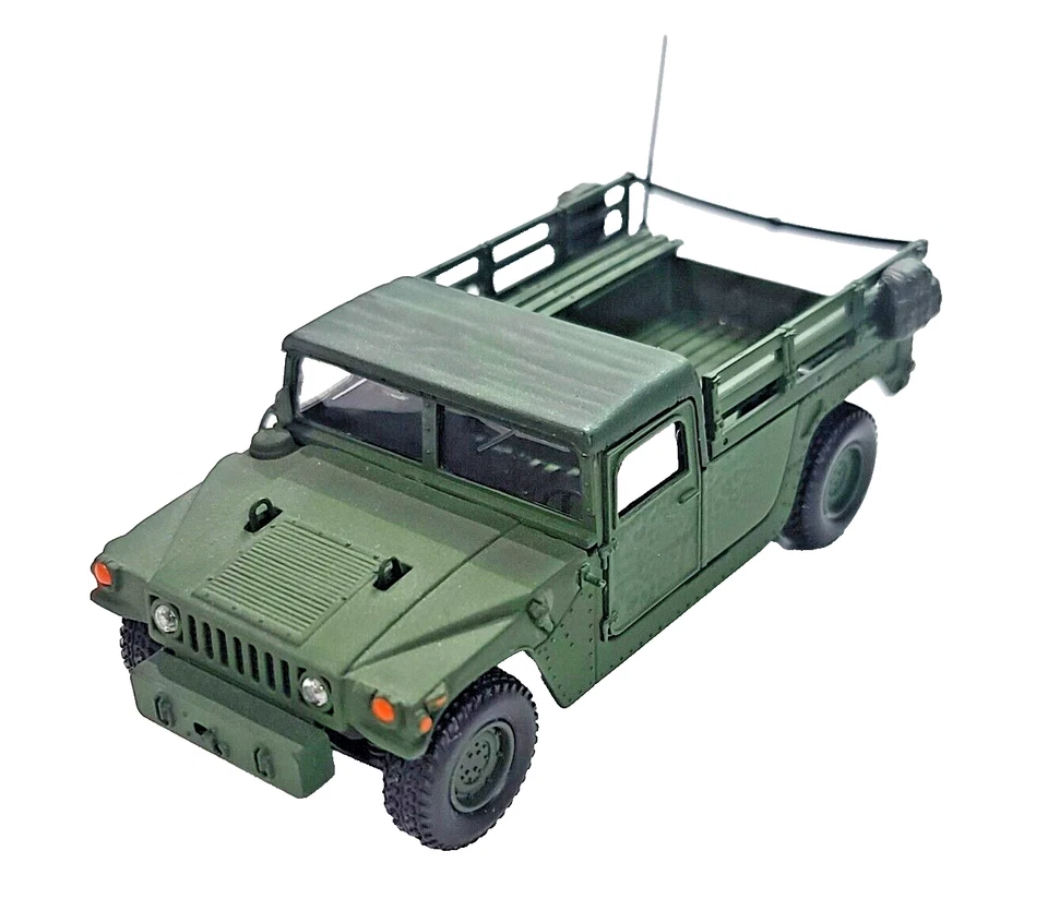 Hummer de carga/personal militar, 1:42, plástico de Victoria Foto 4 de 4
