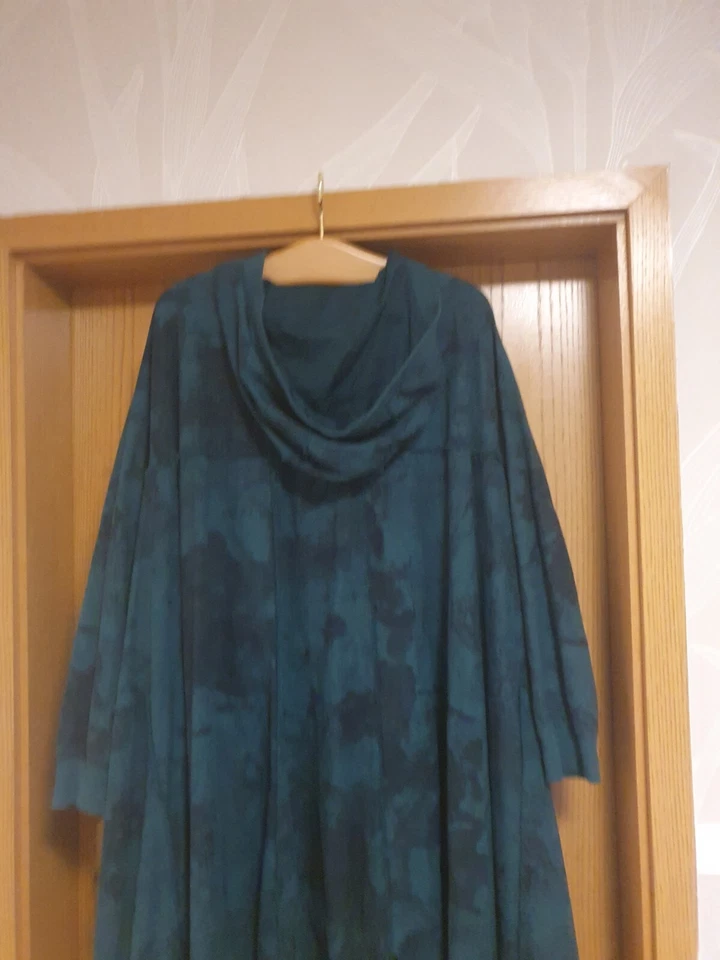 Grizas Sweathmantel A Form Gr L-XL Oversize - Bild 4 von 4